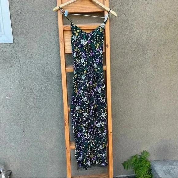 Old navy floral maxi dress size small - Picture 1 of 4
